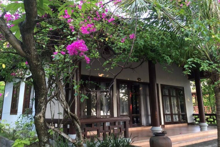 Phòng Beach Front with Private Garden